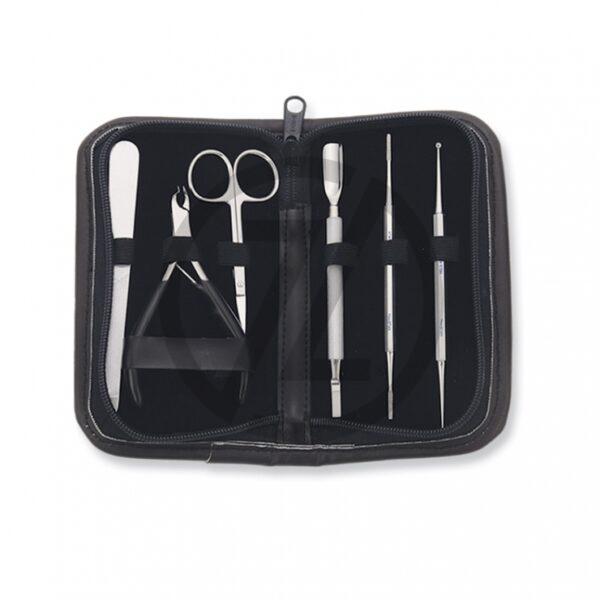 Manicure Kits & Sets